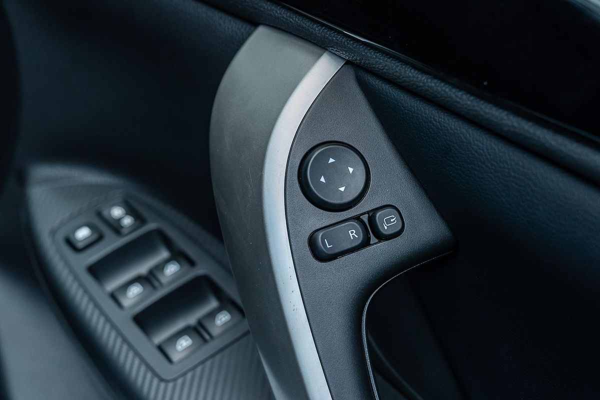 2024 Mitsubishi Eclipse Cross PHEV Exceed YB
