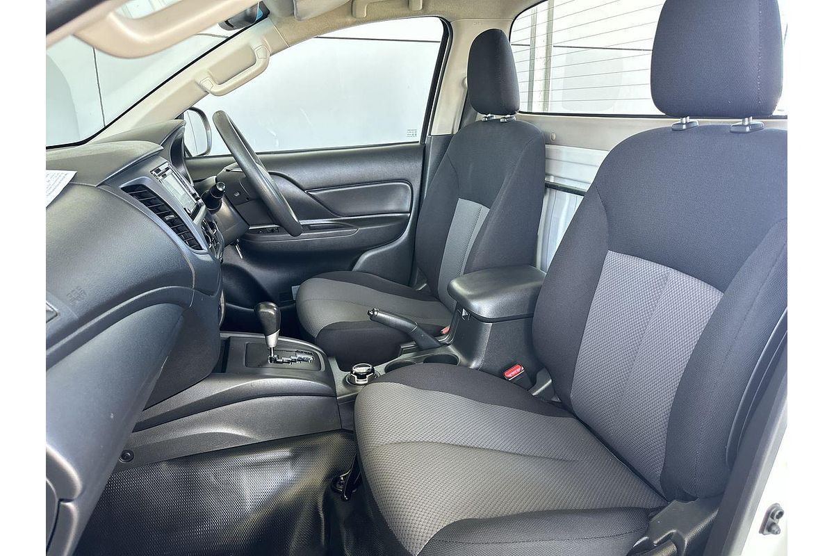 2021 Mitsubishi Triton GLX MR 4X4