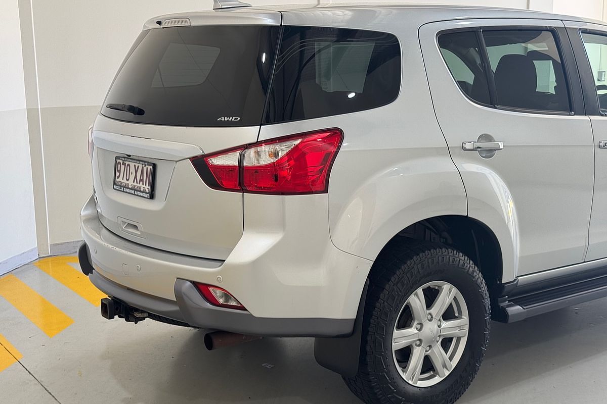 2016 Isuzu MU-X LS-U