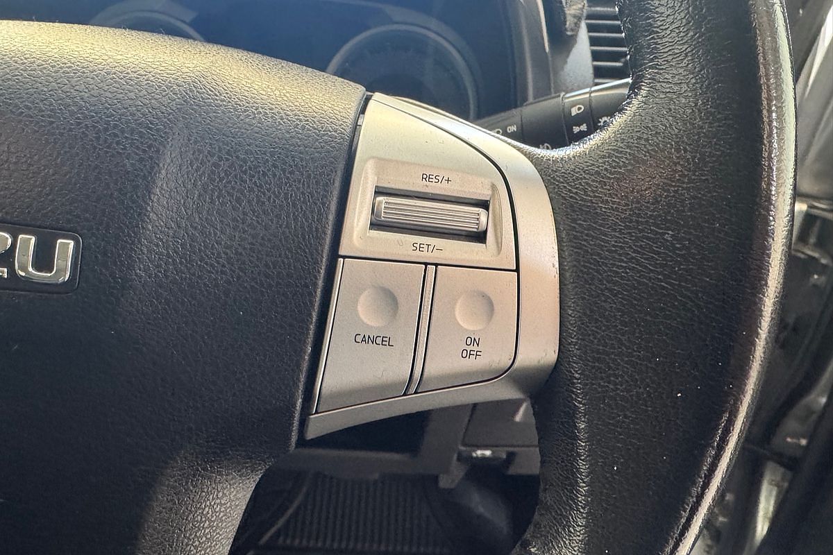 2016 Isuzu MU-X LS-U