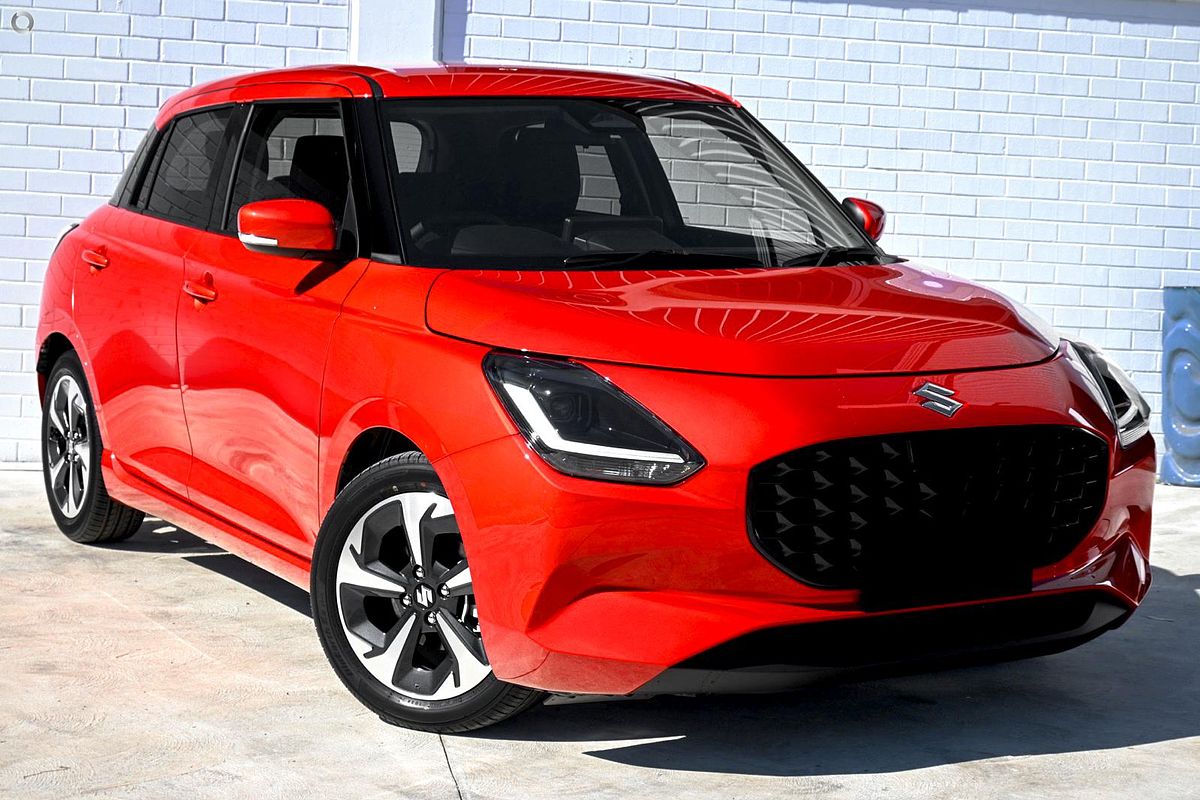 2024 Suzuki Swift Hybrid Plus UZ