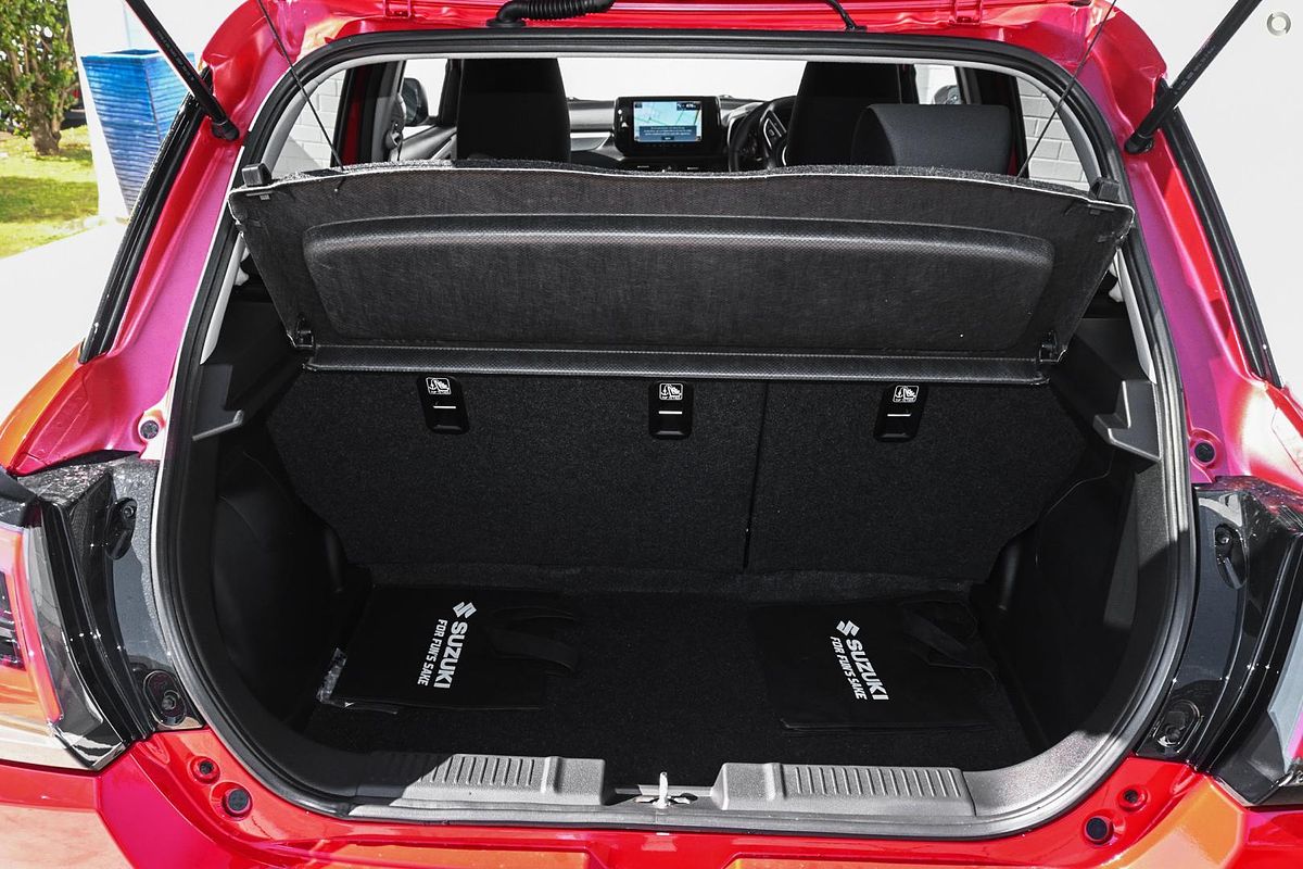 2024 Suzuki Swift Hybrid Plus UZ