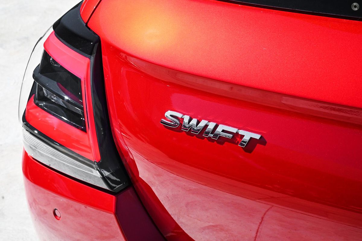 2024 Suzuki Swift Hybrid Plus UZ