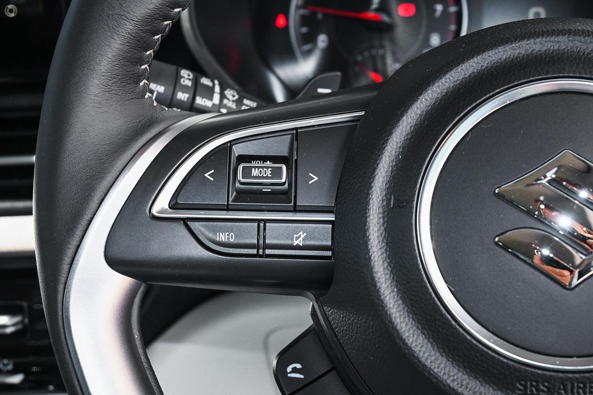 2024 Suzuki Swift Hybrid Plus UZ