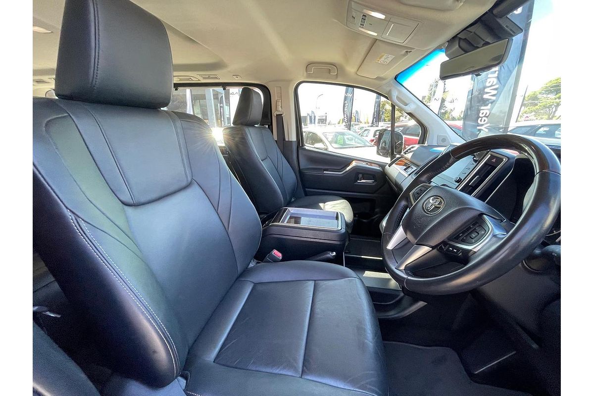 2019 Toyota Granvia VX GDH303R