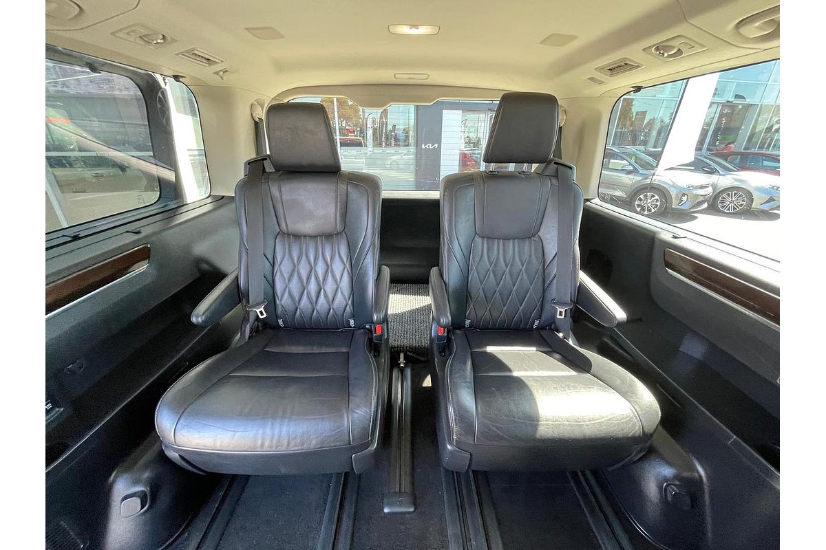 2019 Toyota Granvia VX GDH303R