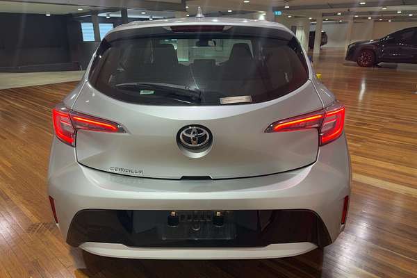 2021 Toyota Corolla Ascent Sport MZEA12R
