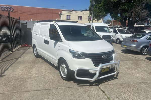2018 Hyundai iLoad TQ4
