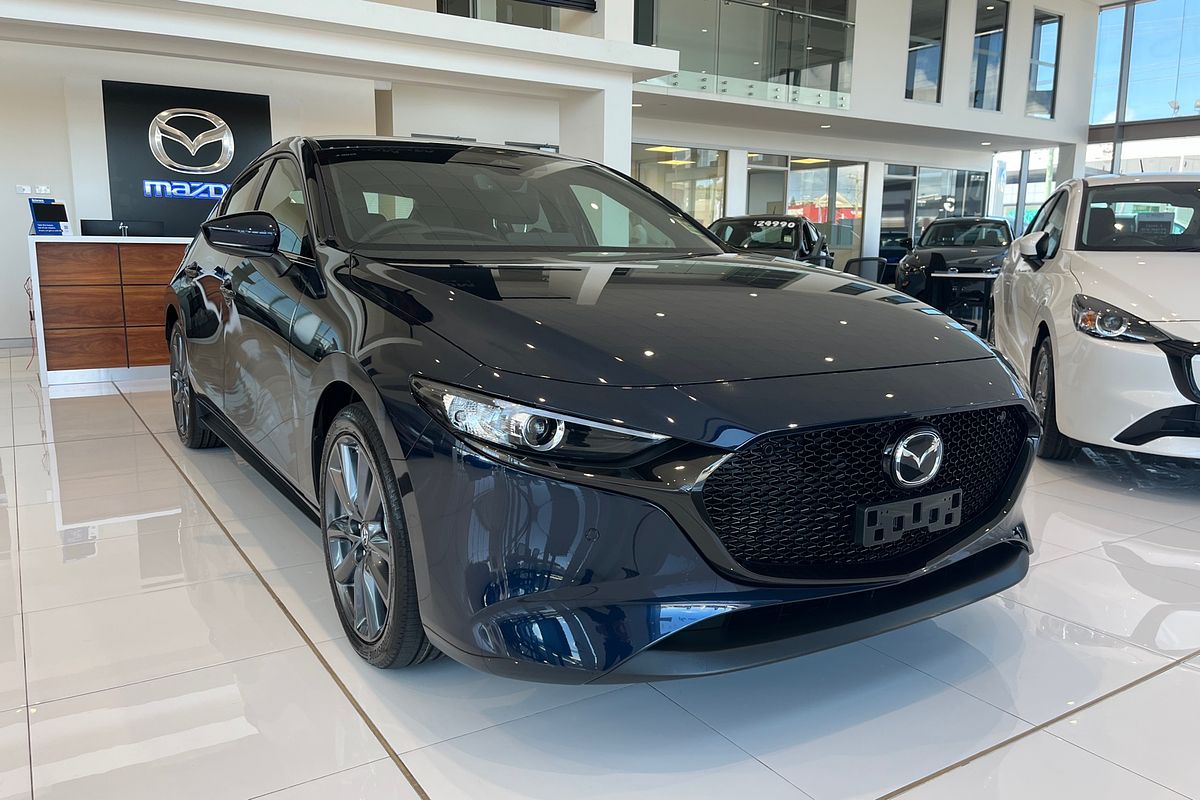 2024 Mazda 3 G20 Touring BP Series