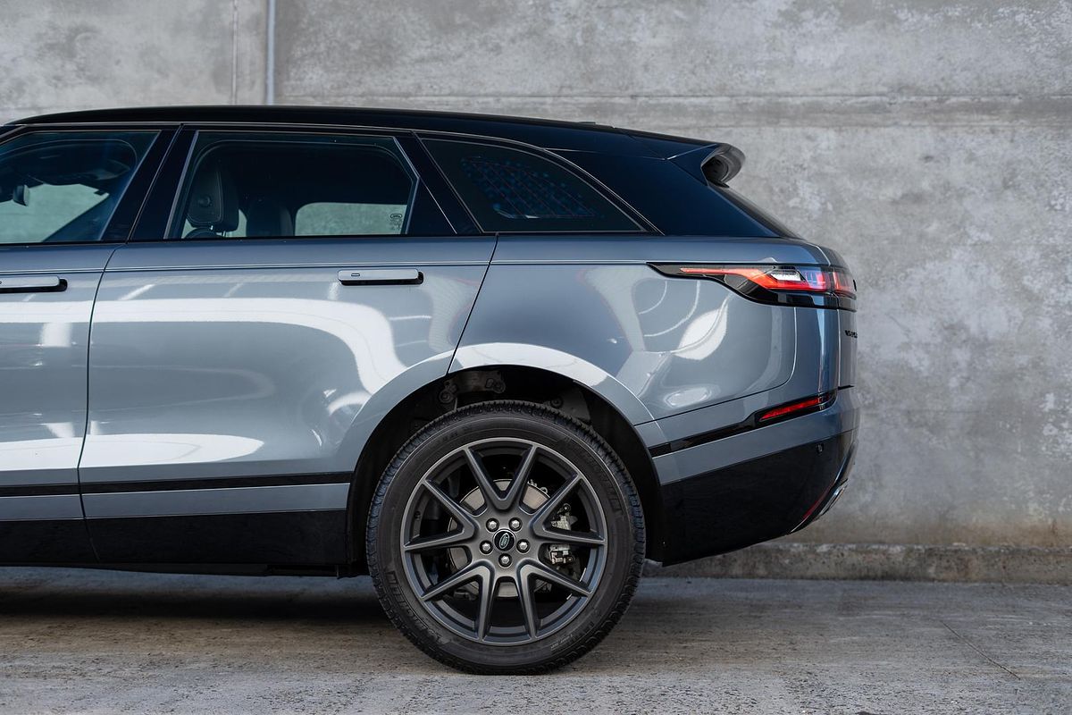 2023 Land Rover Range Rover Velar P400 R-Dynamic SE L560