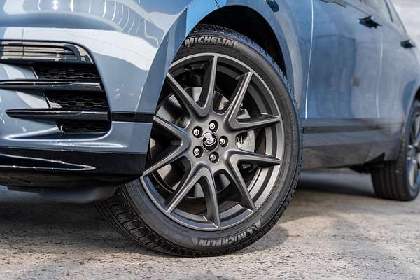 2023 Land Rover Range Rover Velar P400 R-Dynamic SE L560