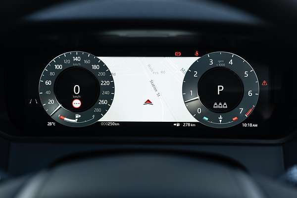 2024 Land Rover Range Rover Velar P250 Dynamic SE L560