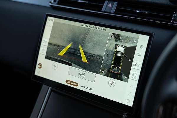2024 Land Rover Range Rover Velar P250 Dynamic SE L560