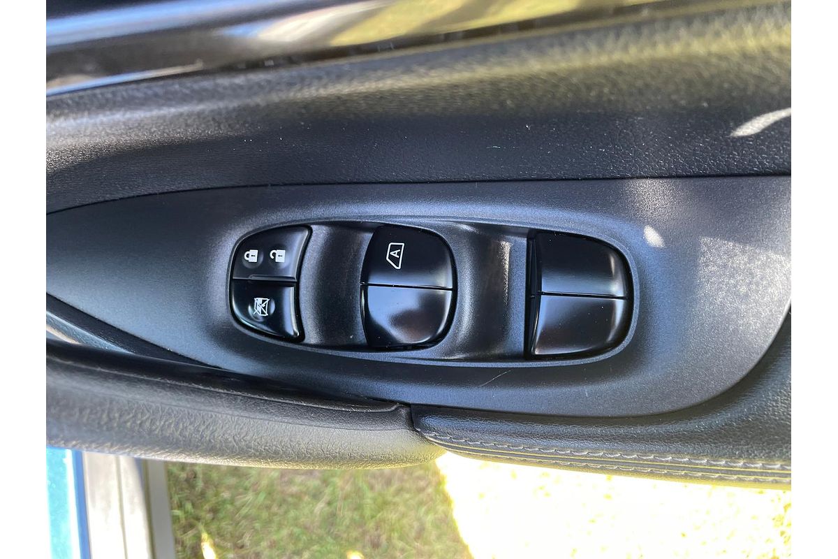 2020 Nissan X-TRAIL ST-L T32