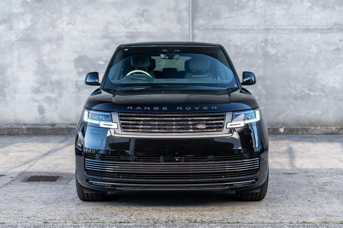 2024 Land Rover Range Rover P615 SV L460 LWB