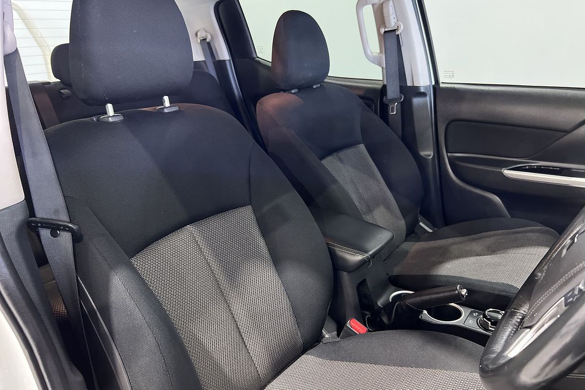 2021 Mitsubishi Triton GLS MR 4X4