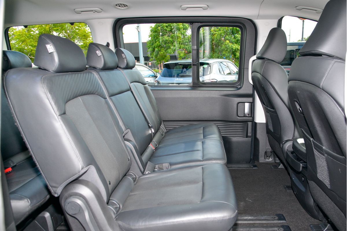 2021 Hyundai STARIA Highlander US4.V1
