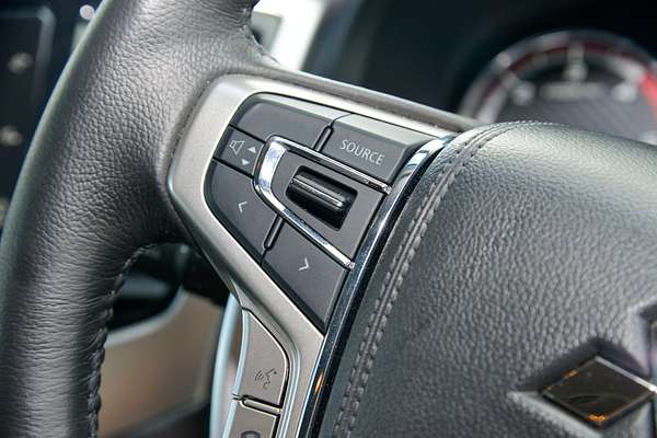 2023 Mitsubishi Triton GLS MR 4X4