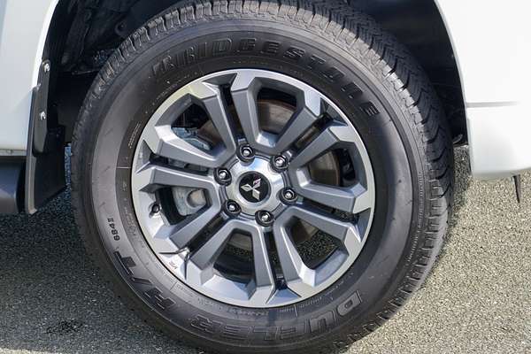 2023 Mitsubishi Triton GLS MR 4X4