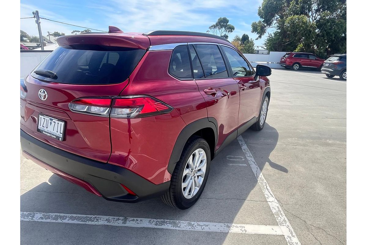 2024 Toyota Corolla Cross GXL MXGA10R