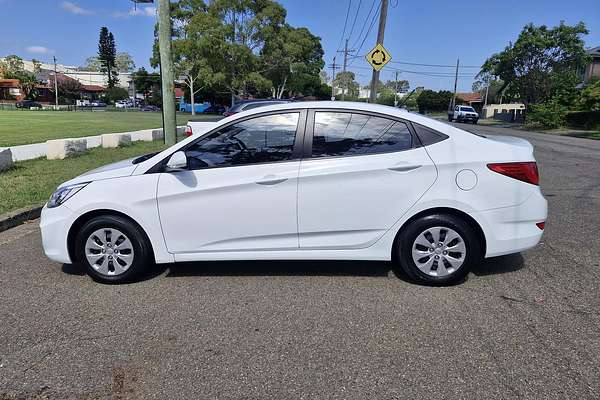 2016 Hyundai Accent Active RB3