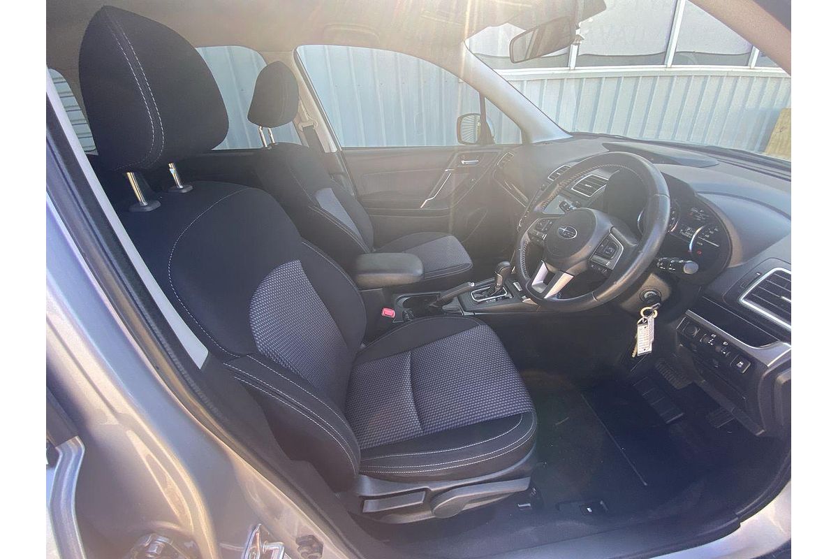 2016 Subaru Forester 2.5i-L S4
