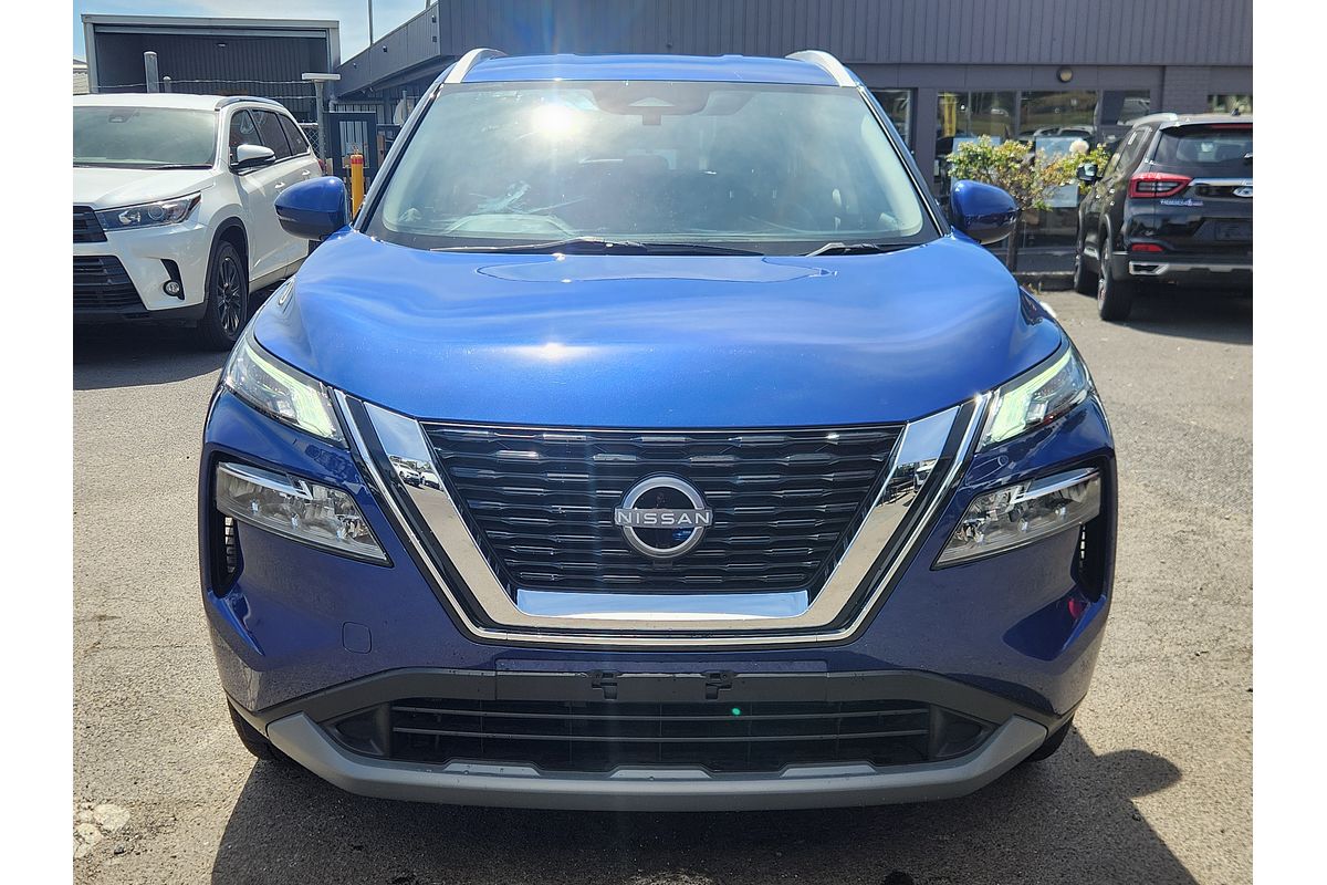 2024 Nissan X-TRAIL ST T33