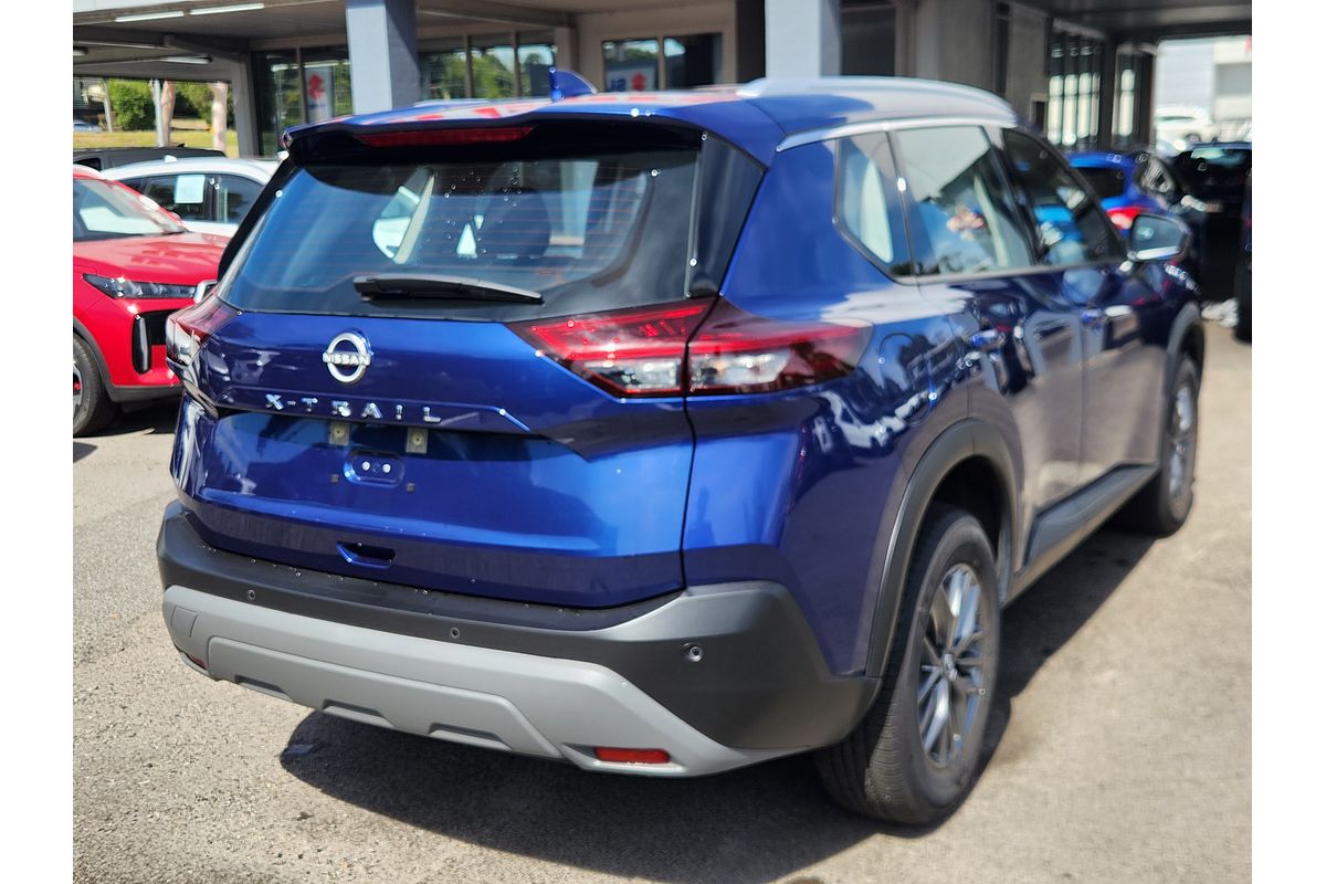 2024 Nissan X-TRAIL ST T33