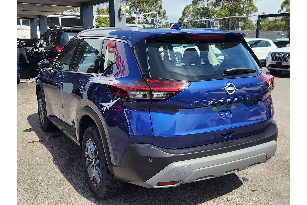 2024 Nissan X-TRAIL ST T33