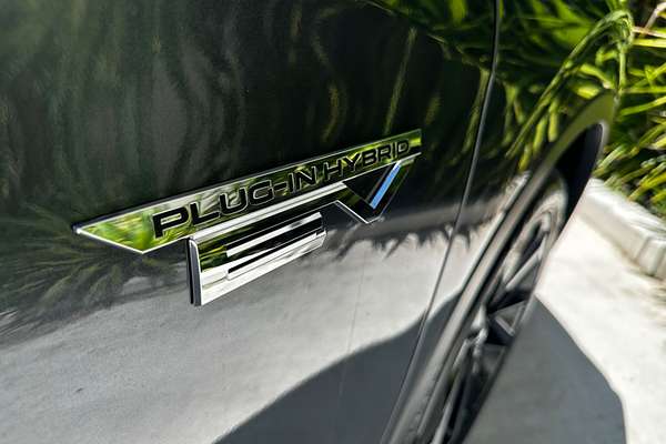 2024 Mitsubishi Outlander PHEV GSR ZM
