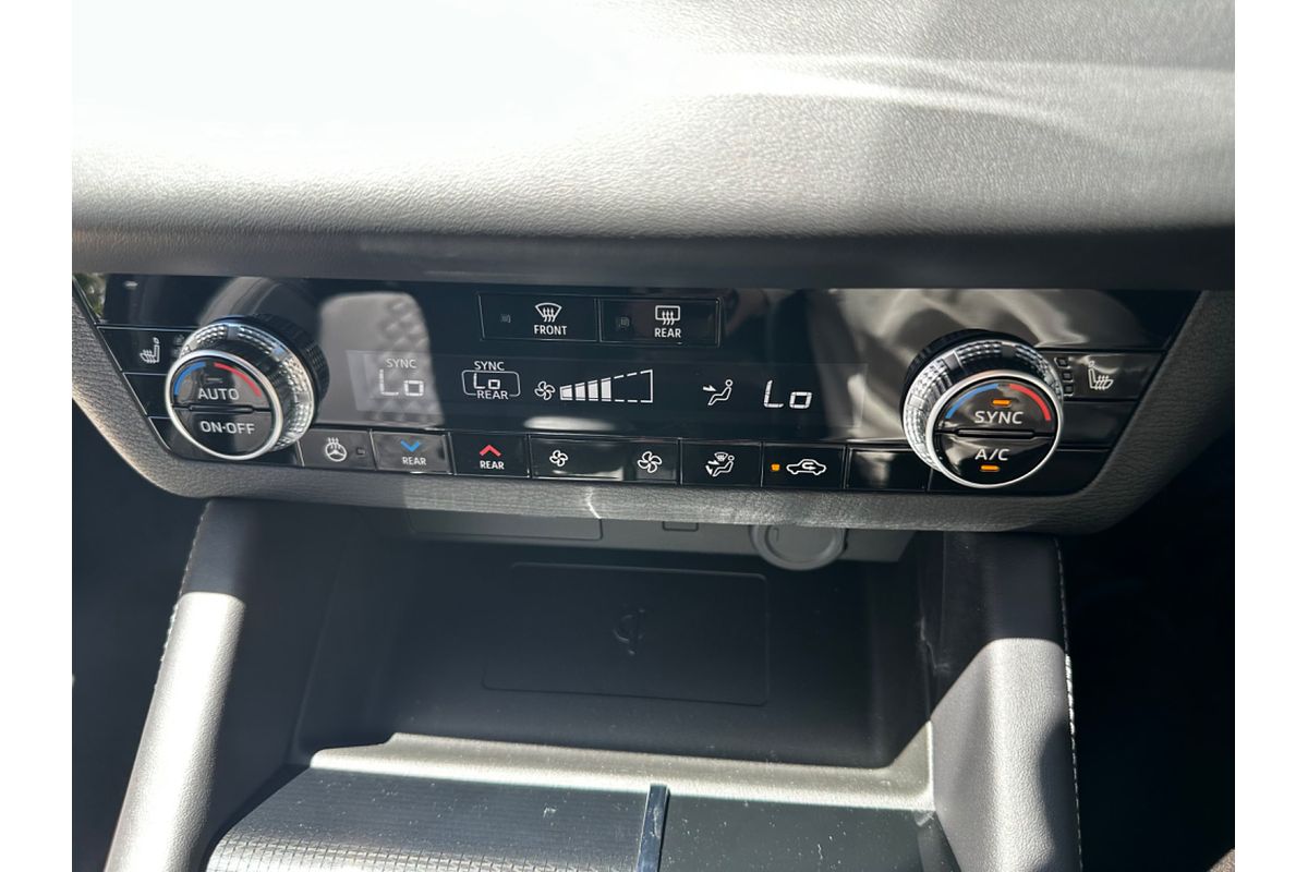 2024 Mitsubishi Outlander PHEV GSR ZM