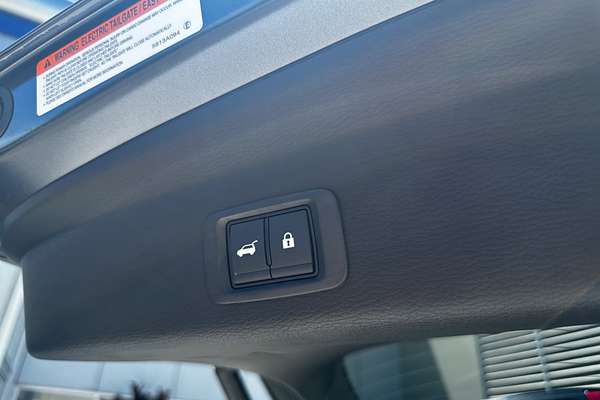 2024 Mitsubishi Outlander PHEV GSR ZM