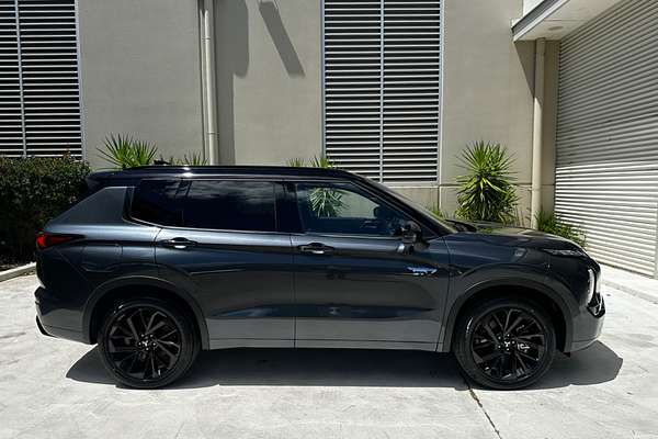 2024 Mitsubishi Outlander PHEV GSR ZM