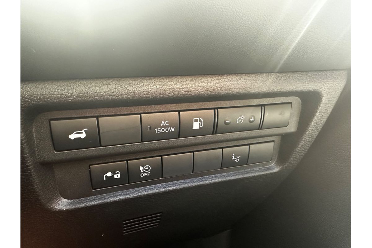 2024 Mitsubishi Outlander PHEV GSR ZM