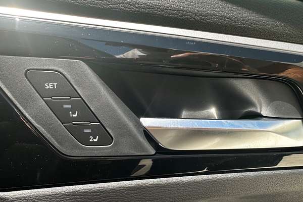 2024 Mitsubishi Outlander PHEV GSR ZM