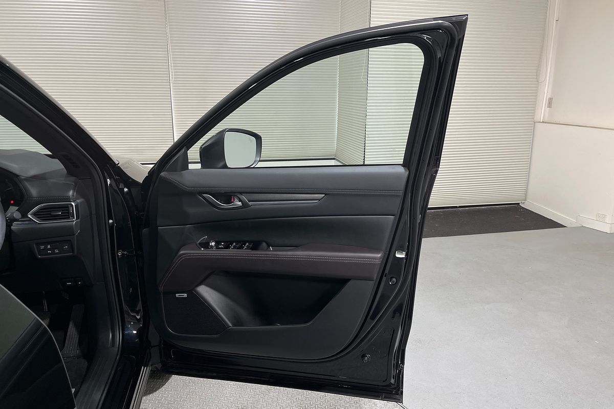 Mazda CX-5 N 6AUTO G35 AKERA PETROL TURBO AWD