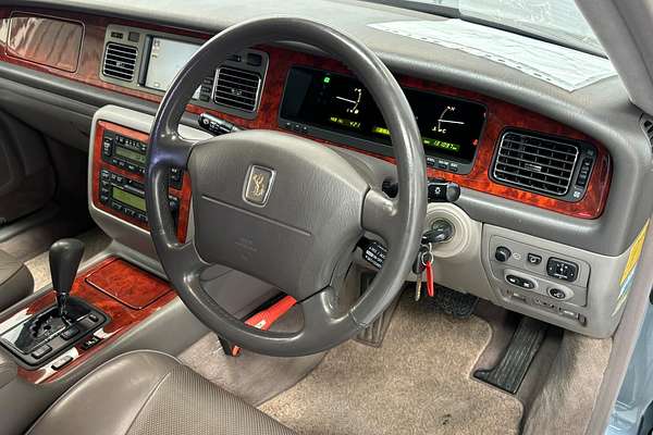 2005 Toyota CENTURY BASE GZG