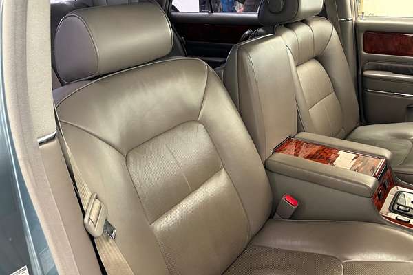 2005 Toyota CENTURY BASE GZG