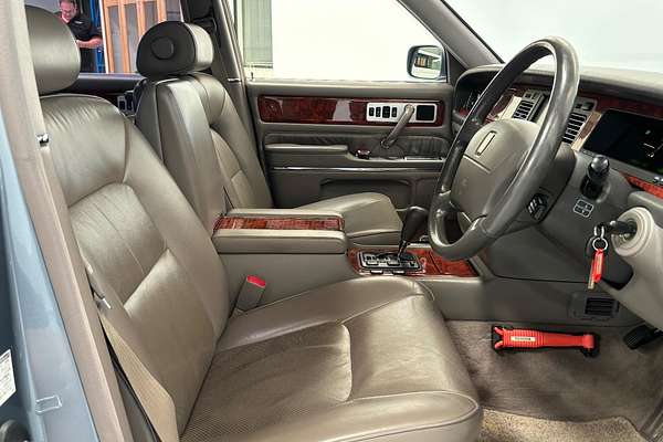2005 Toyota CENTURY BASE GZG