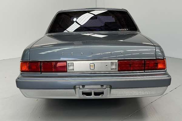 2005 Toyota CENTURY BASE GZG