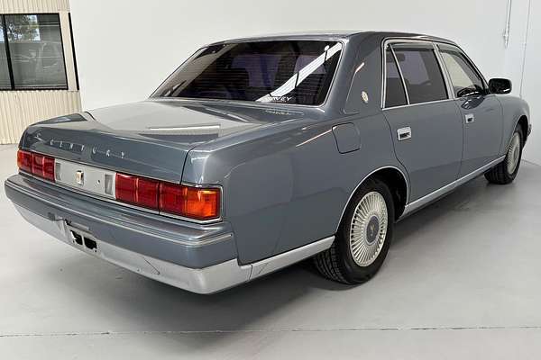 2005 Toyota CENTURY BASE GZG
