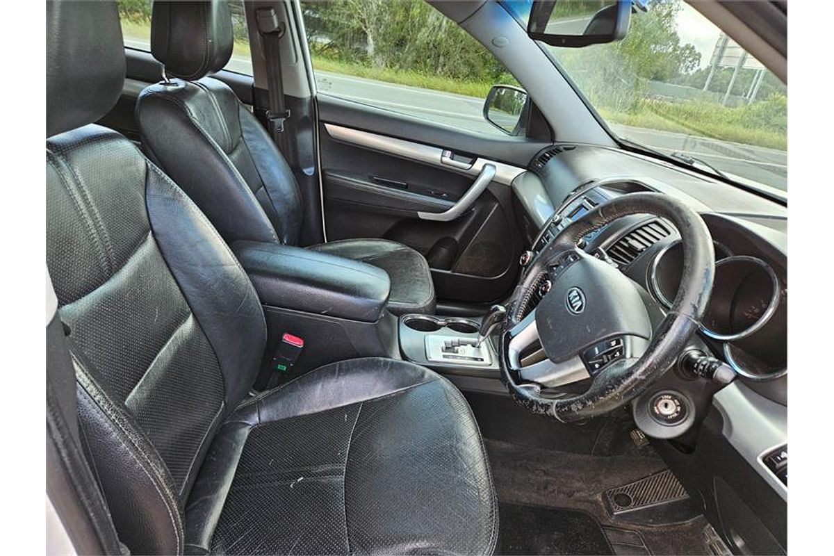 2010 Kia Sorento SLi XM
