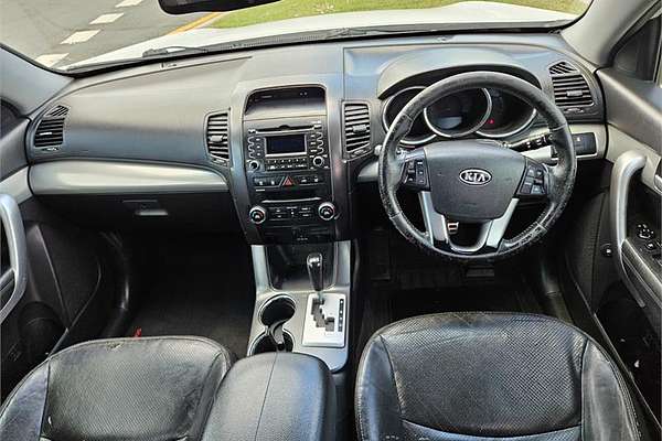 2010 Kia Sorento SLi XM