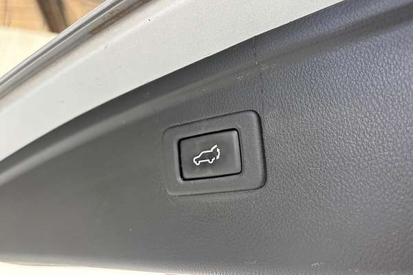 2018 Subaru Outback 2.0D Premium 5GEN