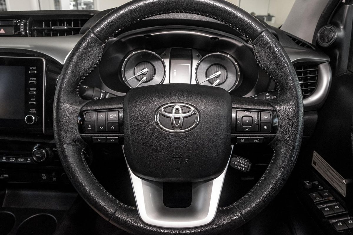 2020 Toyota Hilux SR5 GUN126R 4X4