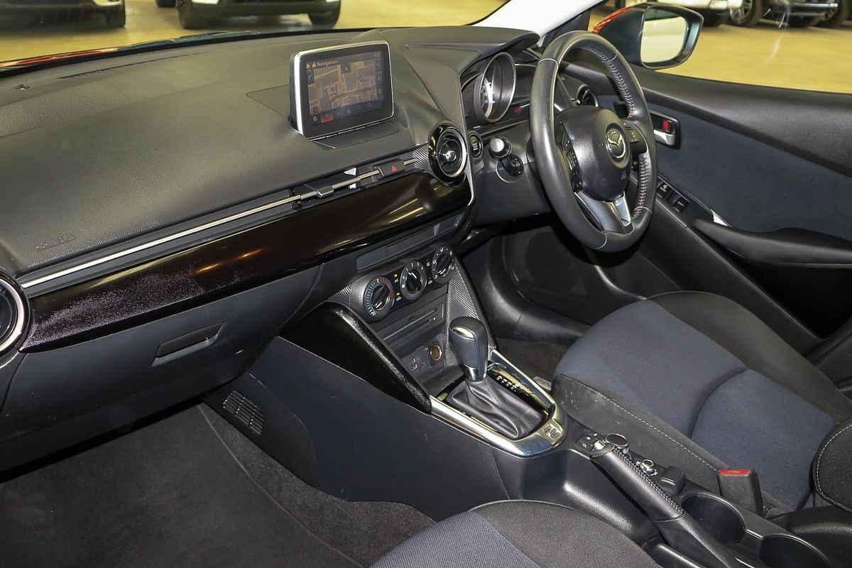 2017 Mazda 2 Maxx DJ Series