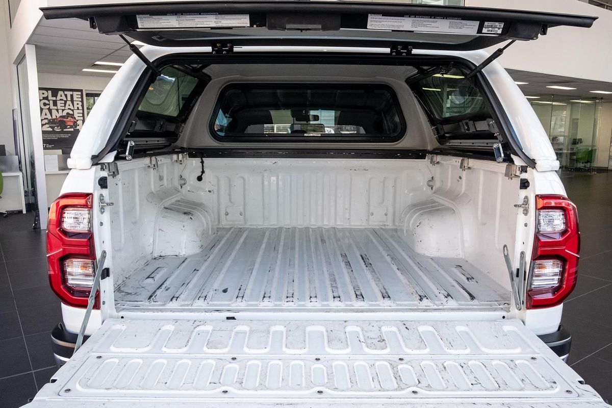 2020 Toyota Hilux SR5 GUN126R 4X4