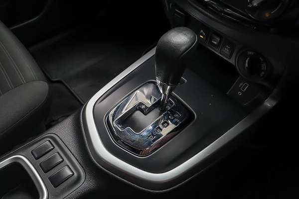 2021 Nissan Navara ST D23 4X4