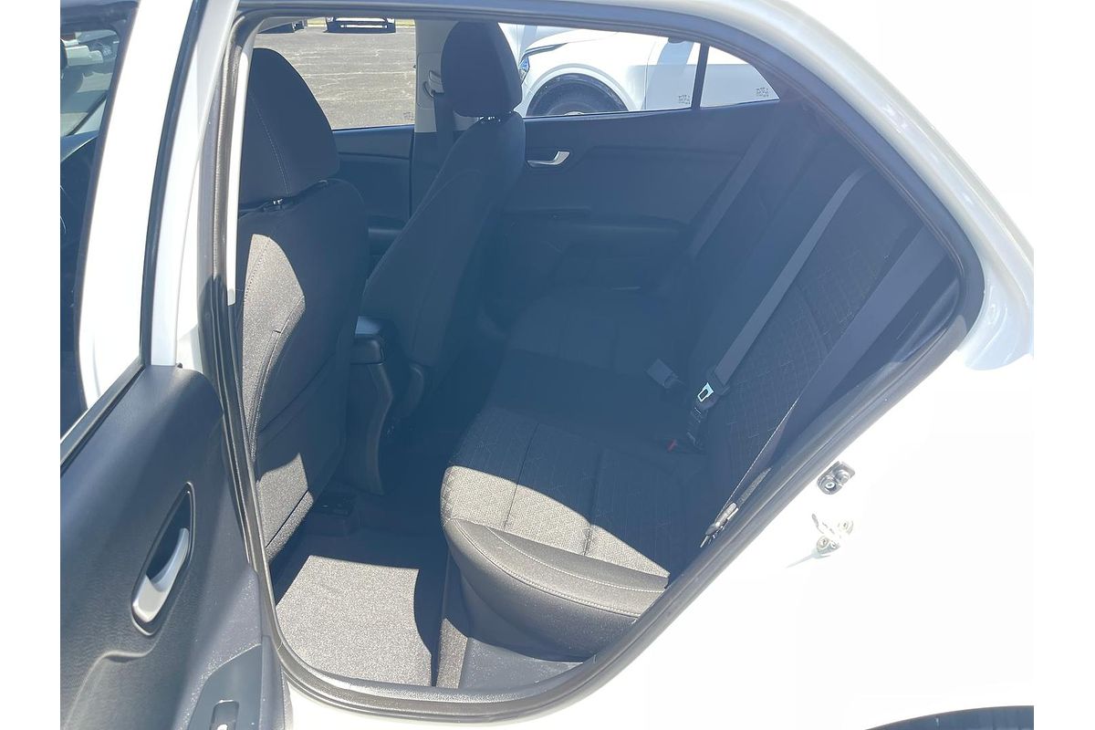 2018 Kia Rio S YB
