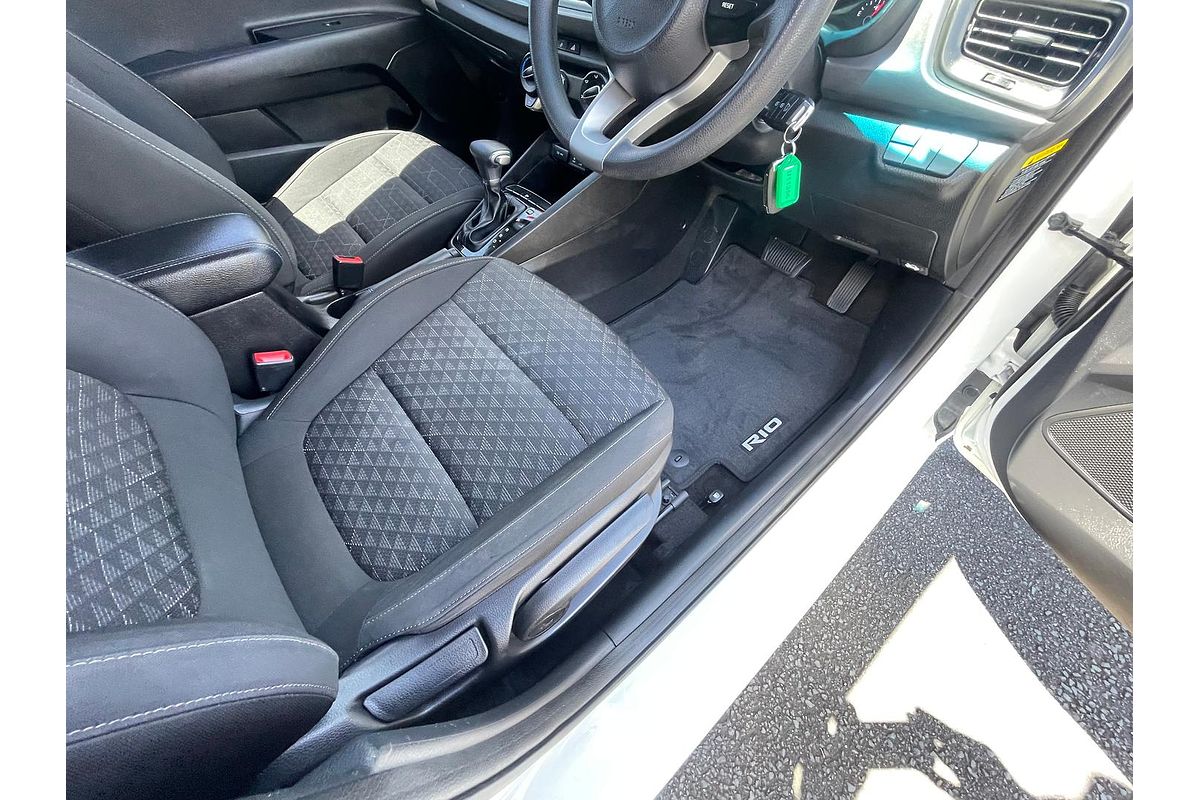 2018 Kia Rio S YB